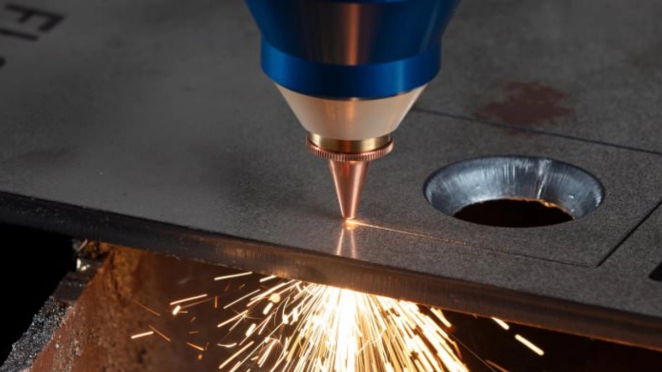 برش لیزر سی ان سی CNC چیست؟ برش لیزر سی ان سی CNC چیست؟
